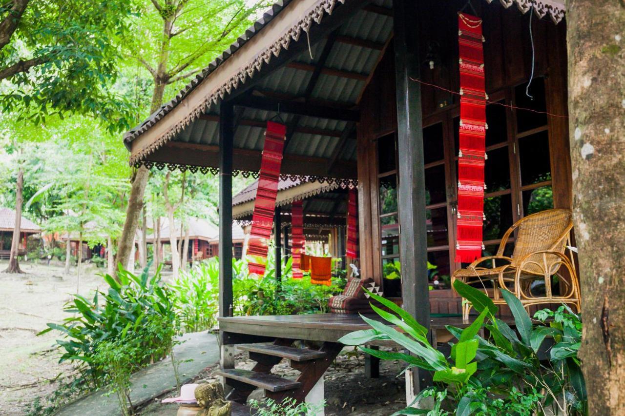 Lipe Sunset Forest Resort Exterior foto